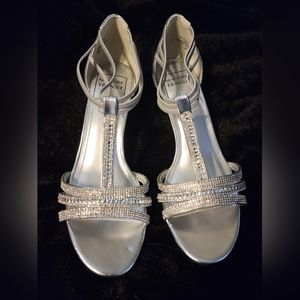 New York Transit Silver shoes with bling sz 8